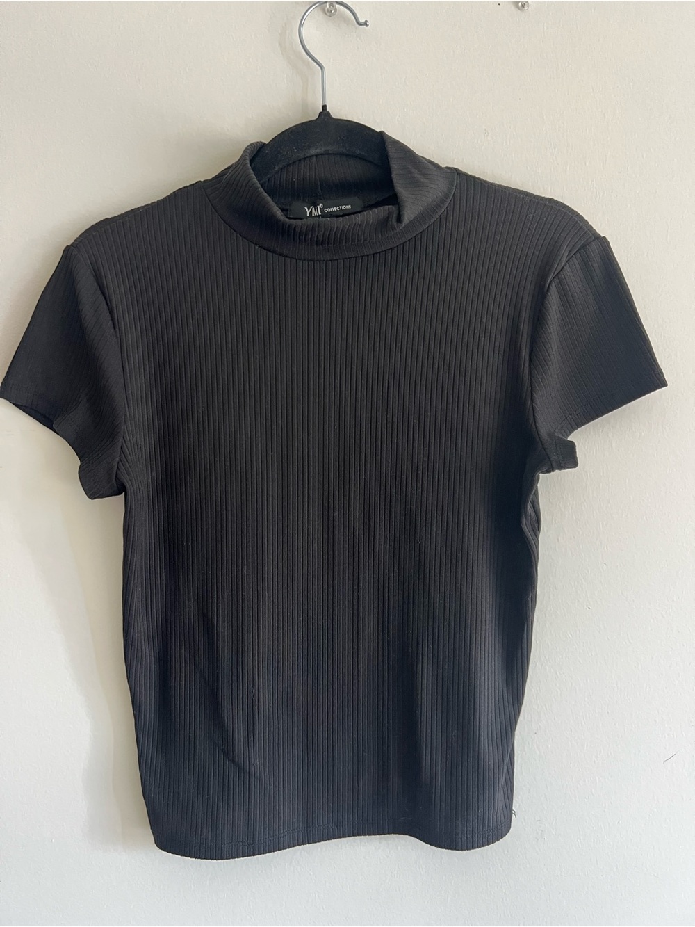 YMI Black Ribbed Mock Neck Short Sleeve Tee